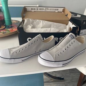 Men’s Converse leather shoes